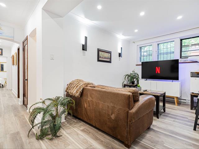 339, Av. Victoria, apt. 3, Westmount, H3Z 2N1