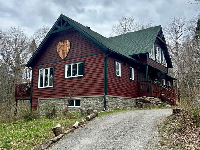 21, Imp. des Grands-Montets, Lac-Supérieur, J0T1P0