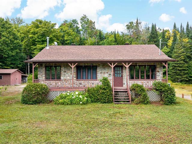 301, Mtée Desjardins, Lac-Supérieur, J0T 1J0