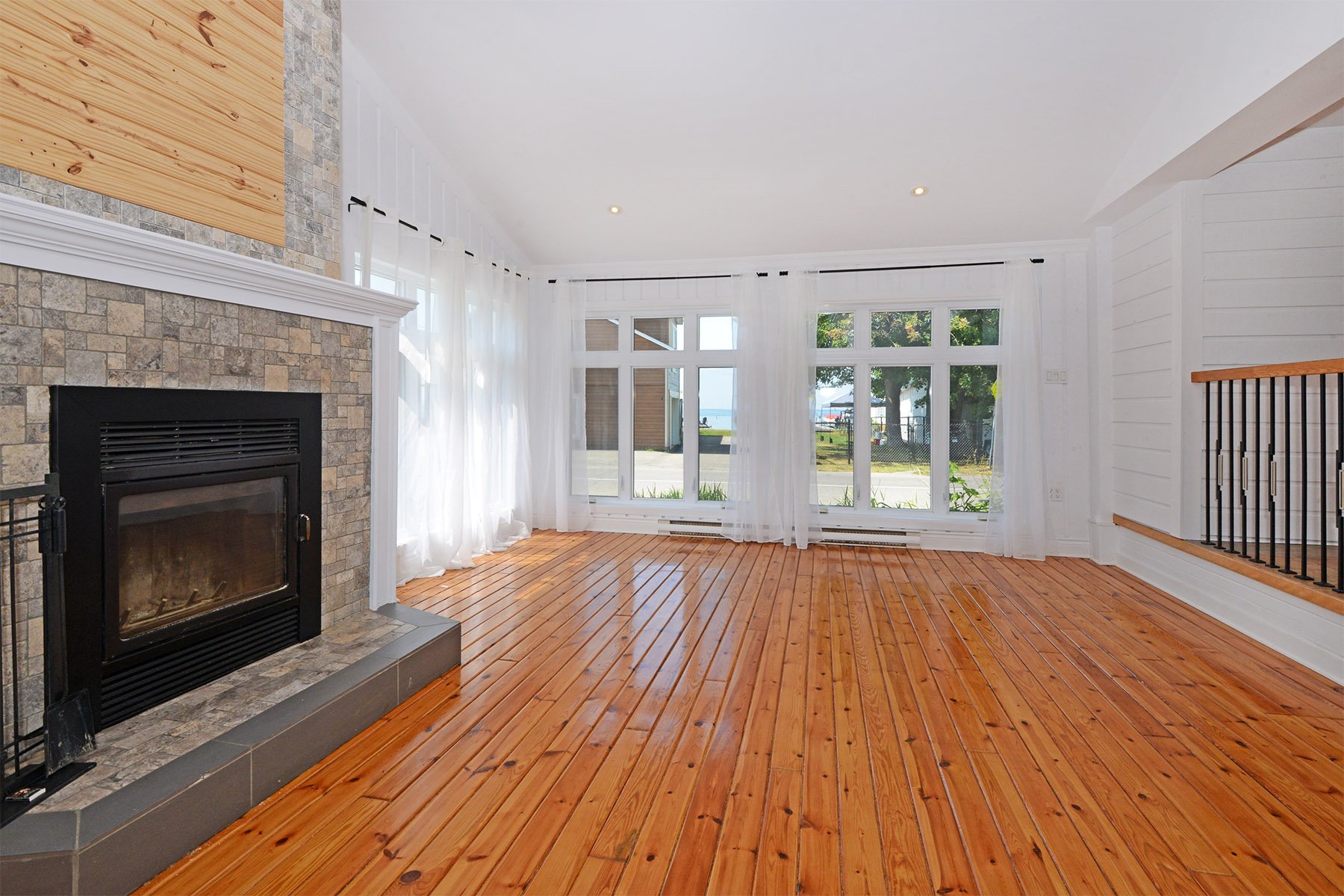 Salon/Salle à manger.