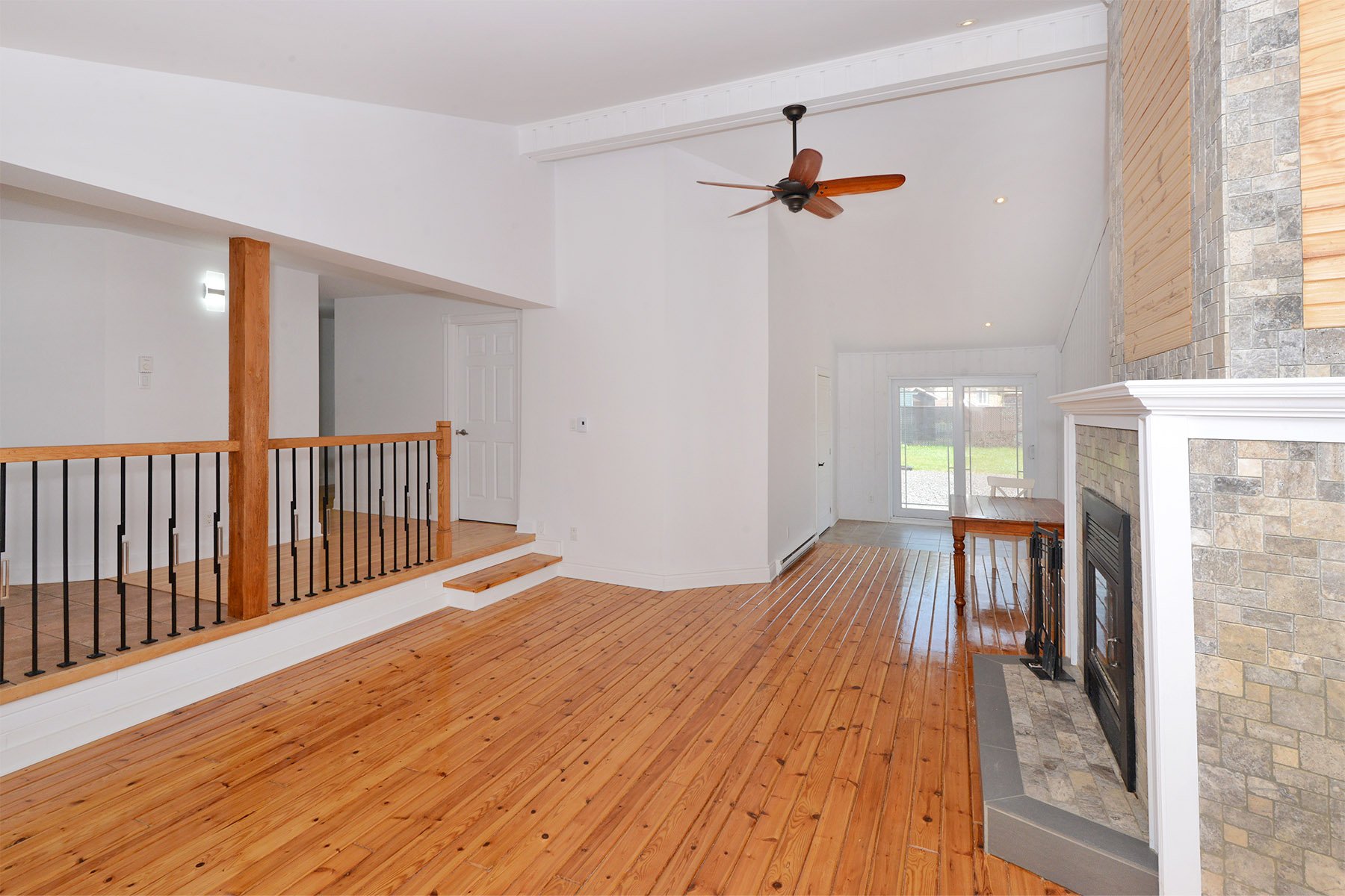 Salon/Salle à manger.