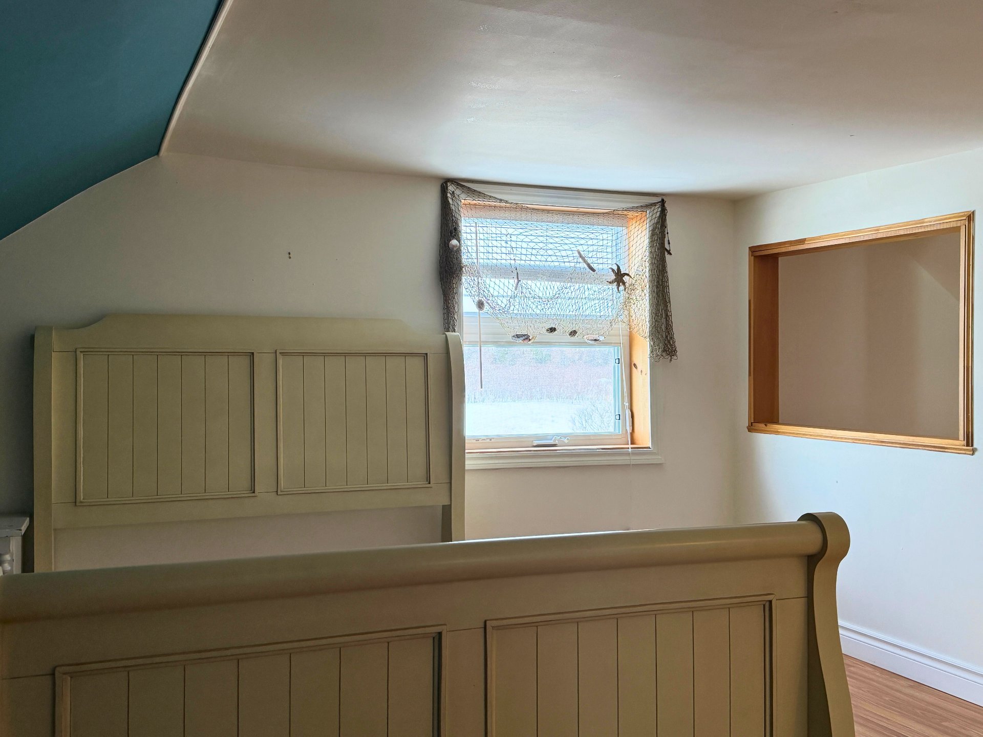 modifiée en chambre à coucher