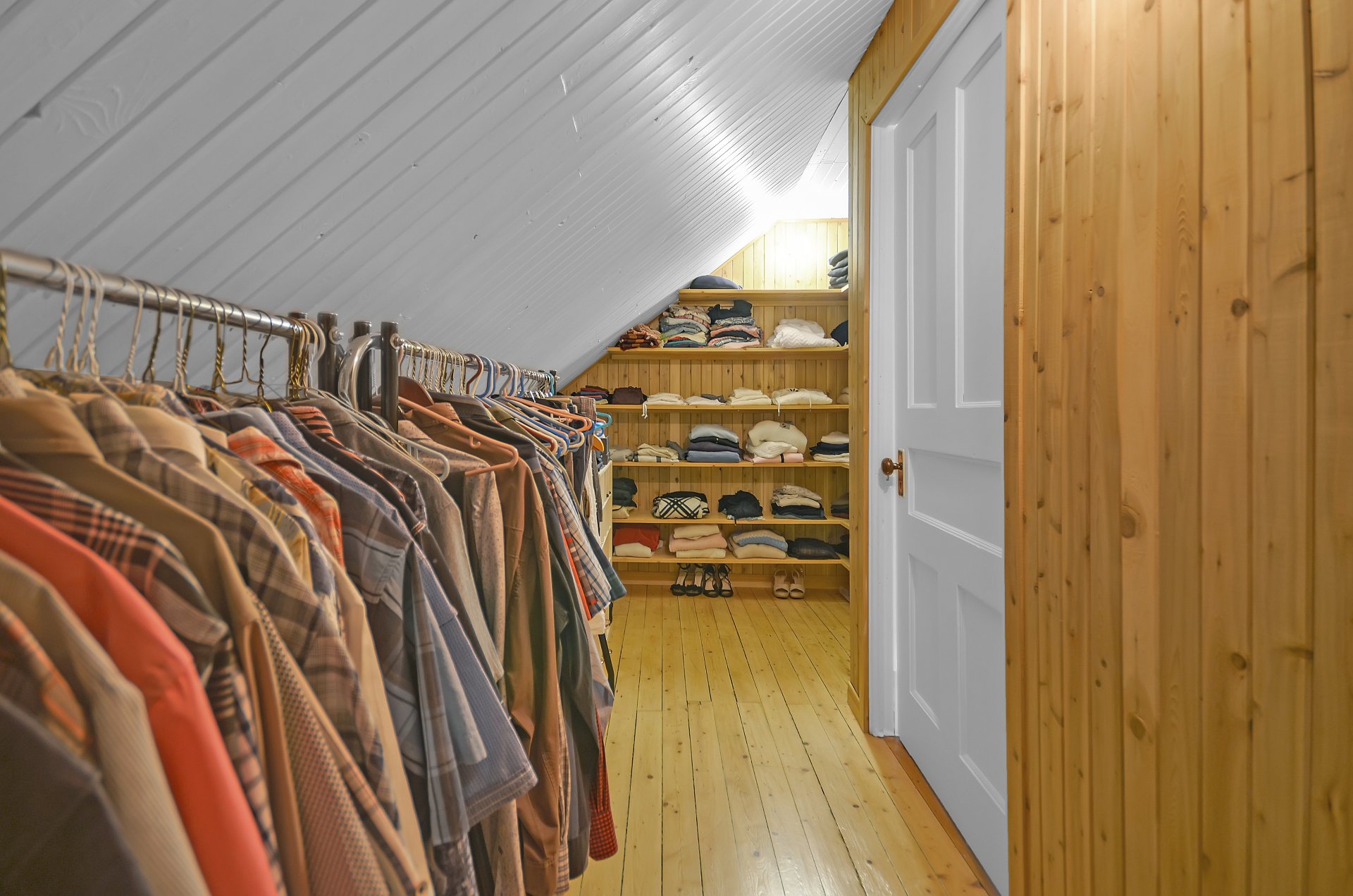 Walk-in closet