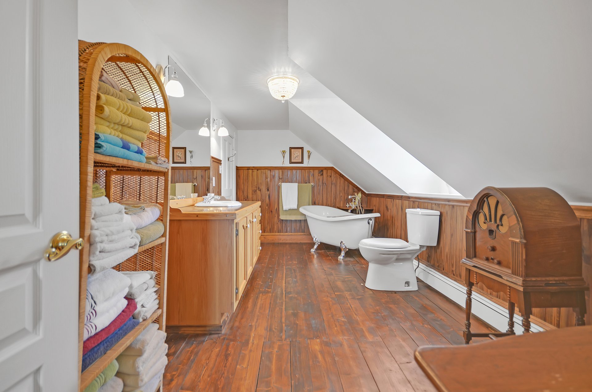 Ensuite bathroom