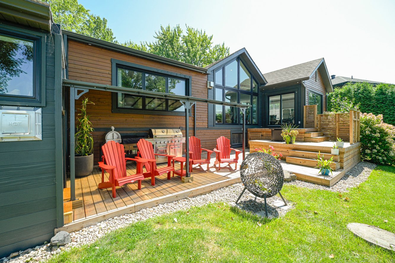 Terrasse couverte, pratique pour le BBQ