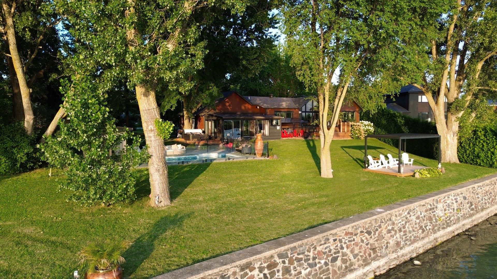 Magnifique propriété clé en main