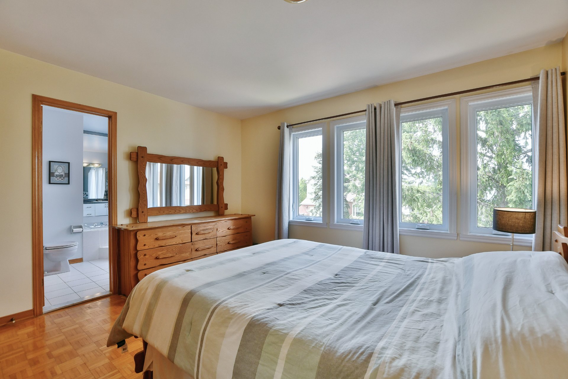 Chambre à coucher principale