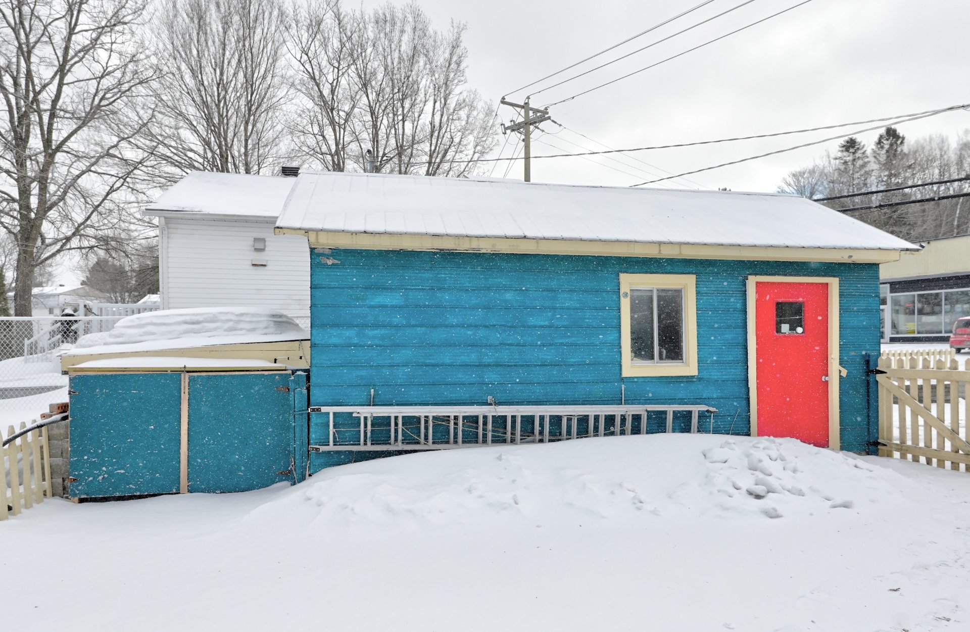 Garage