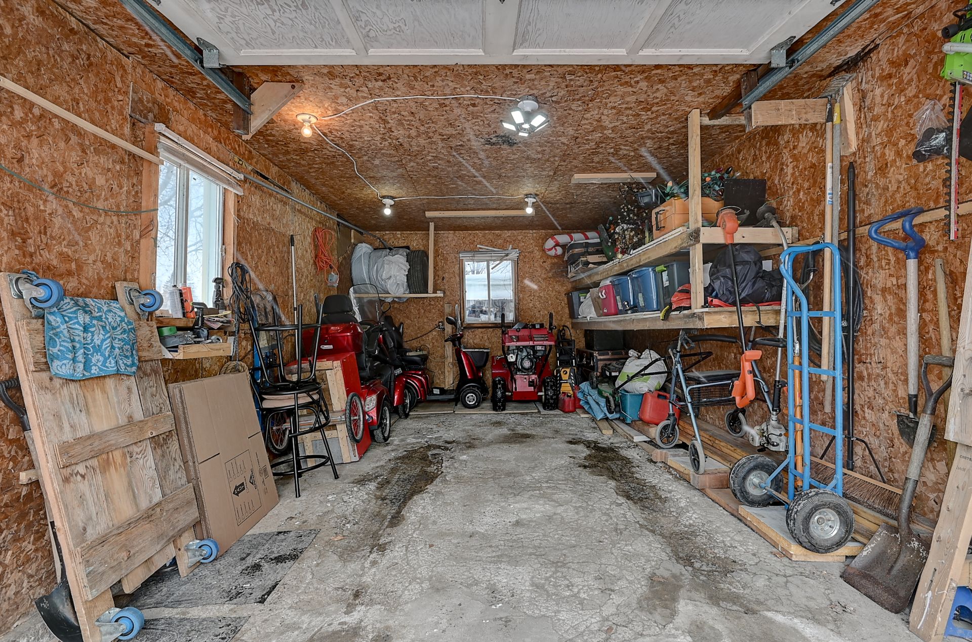 Garage
