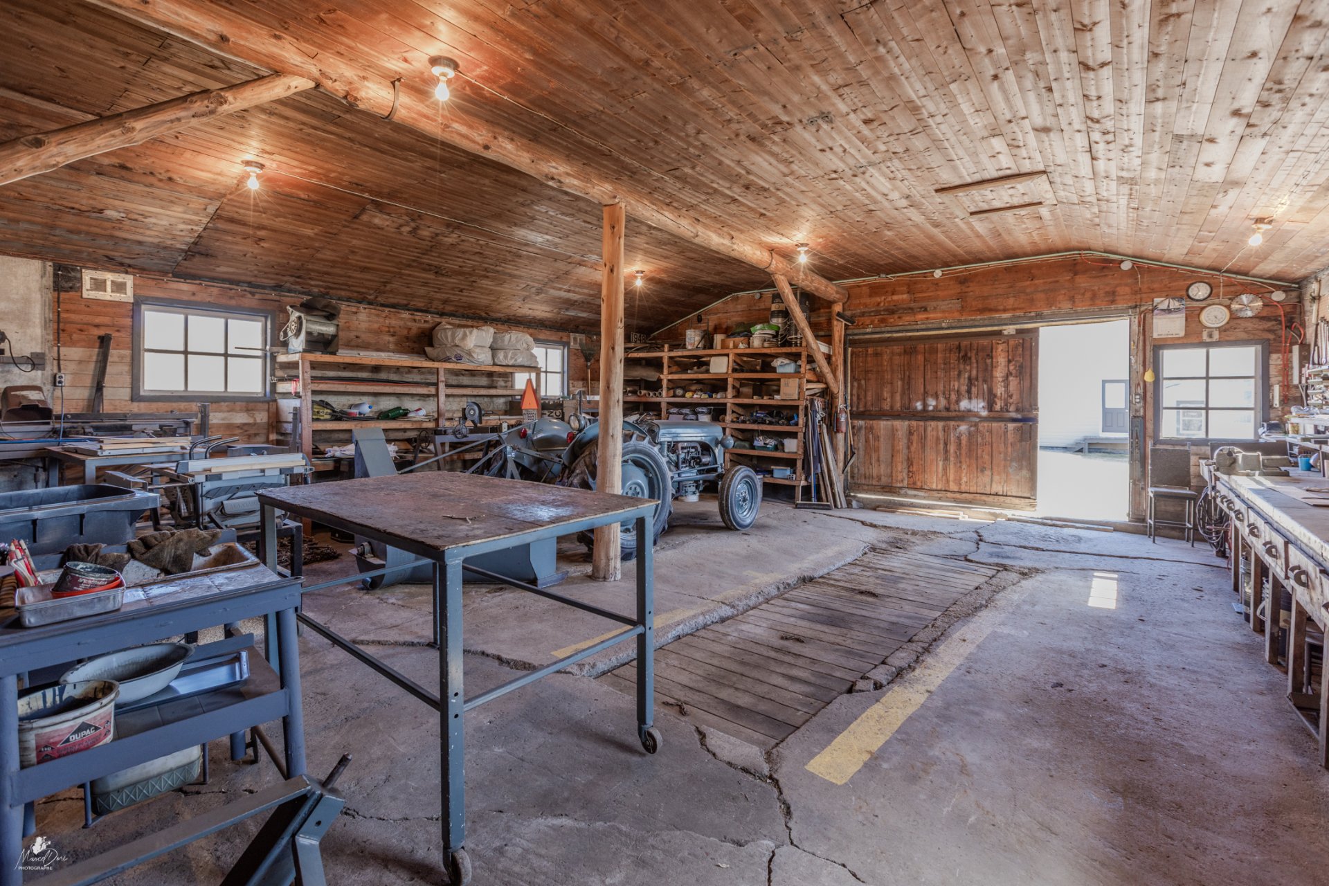 Garage