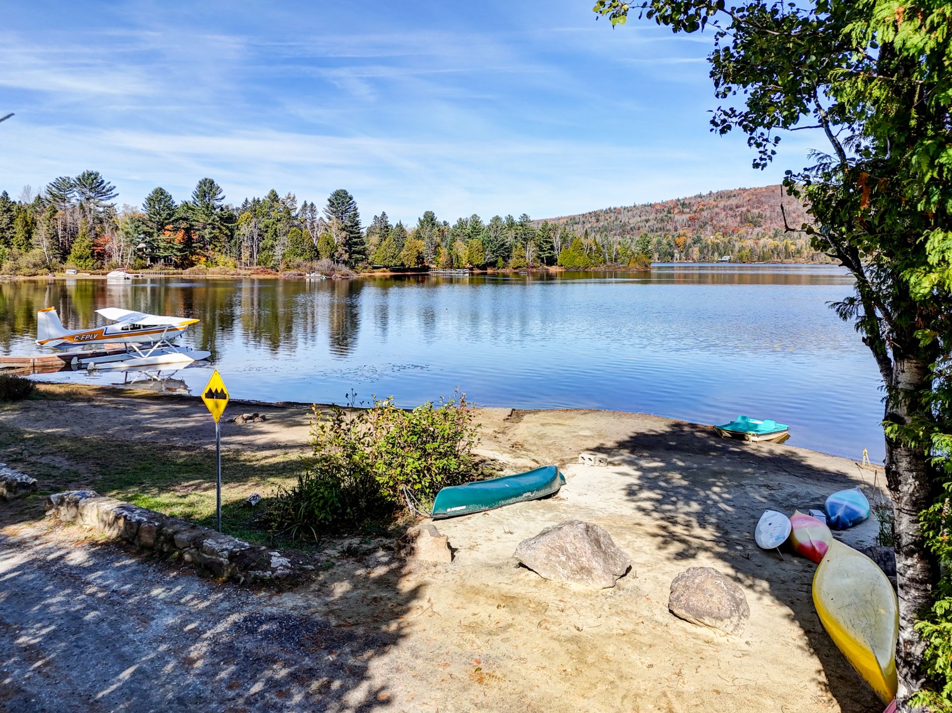 Accès au plan d'eau