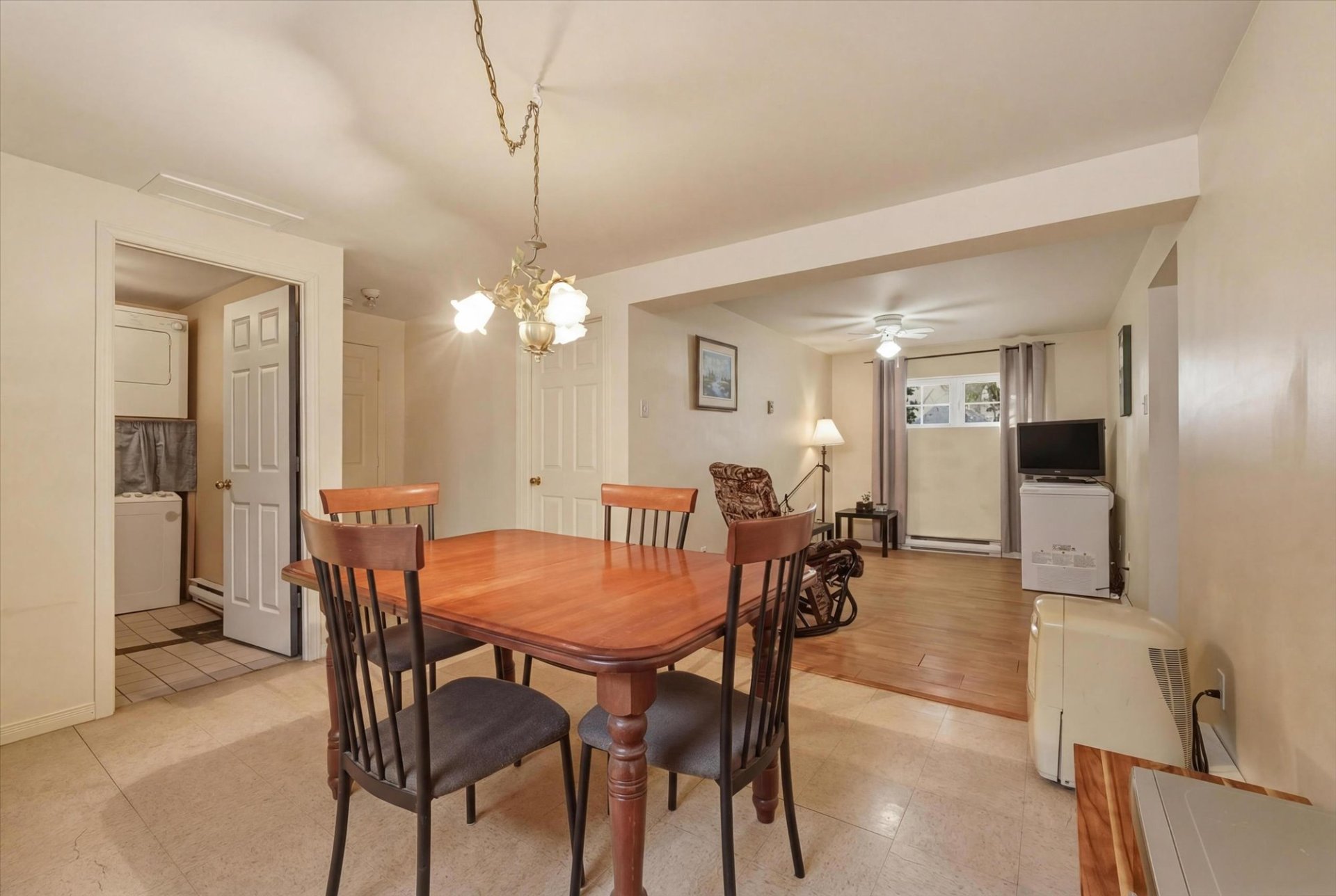 Espace cuisine/salle à manger logement