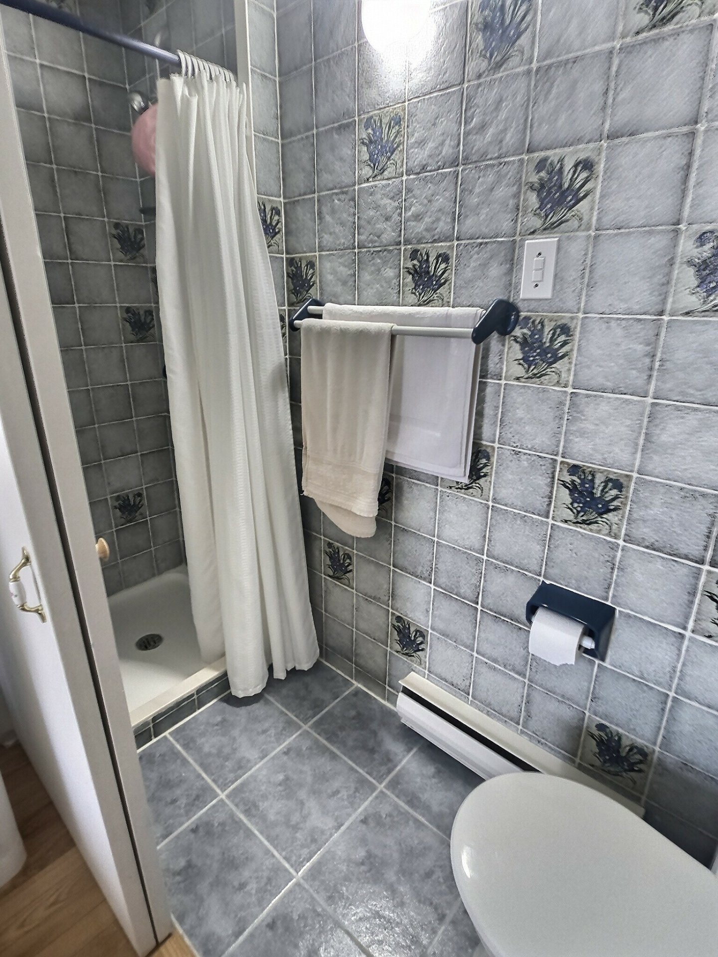 Salle de bains attenante à la CCP