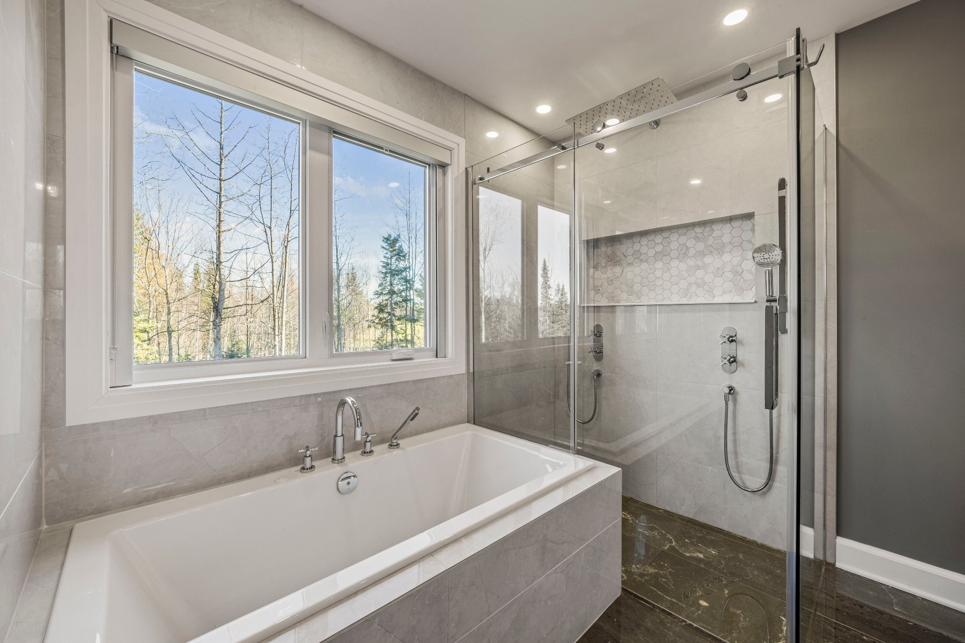 Ensuite bathroom