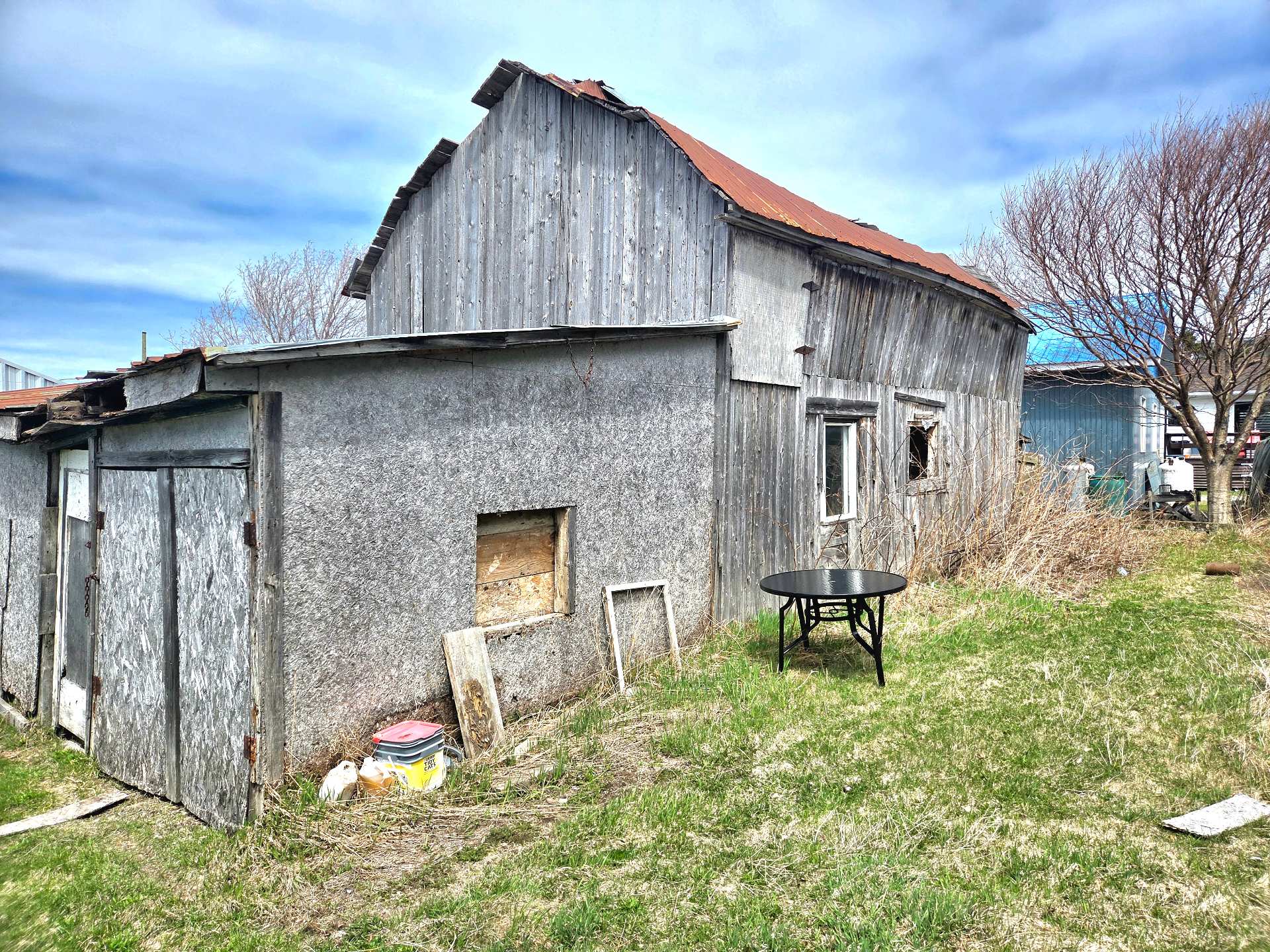 Barn
