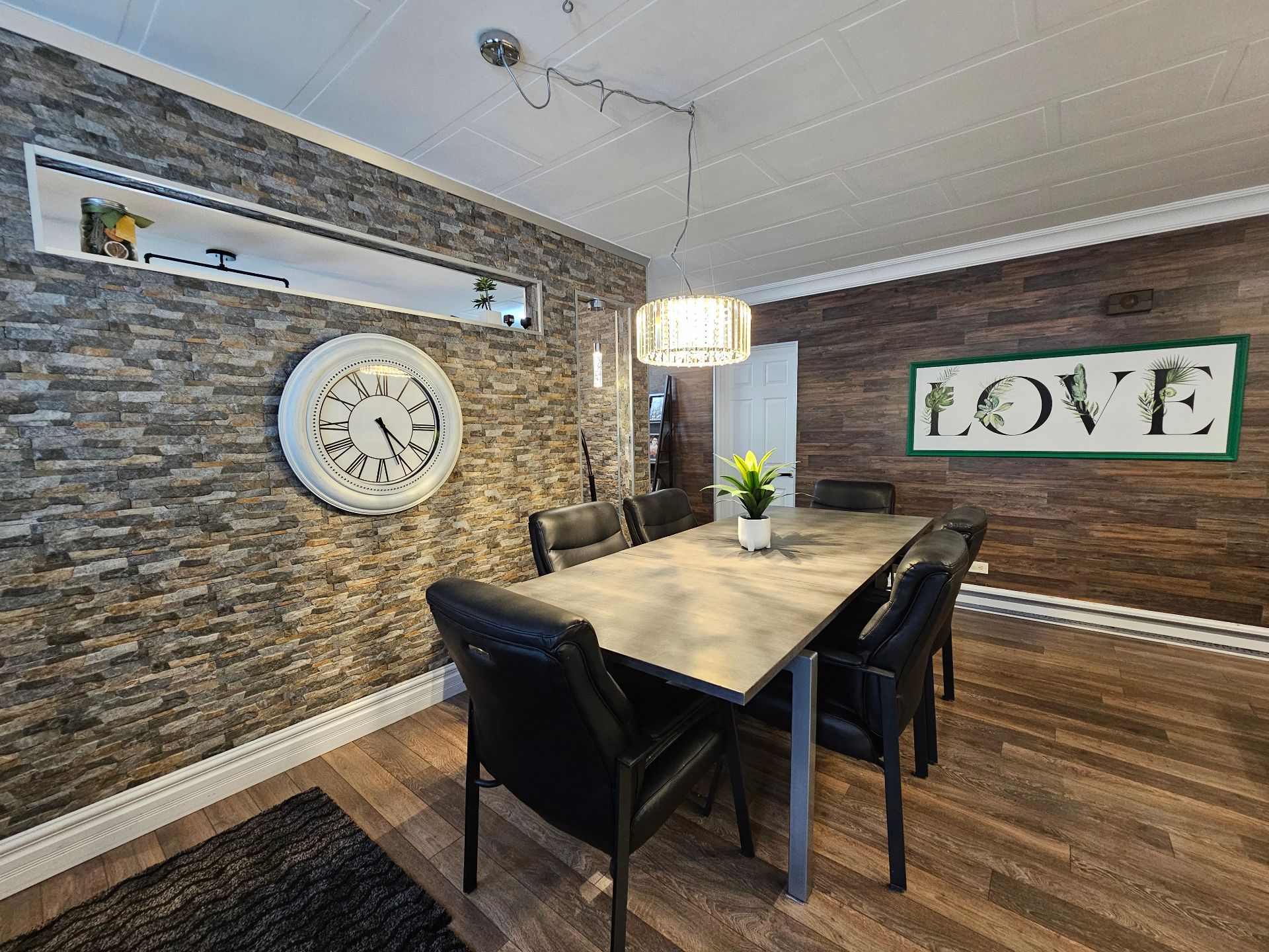 Dining room