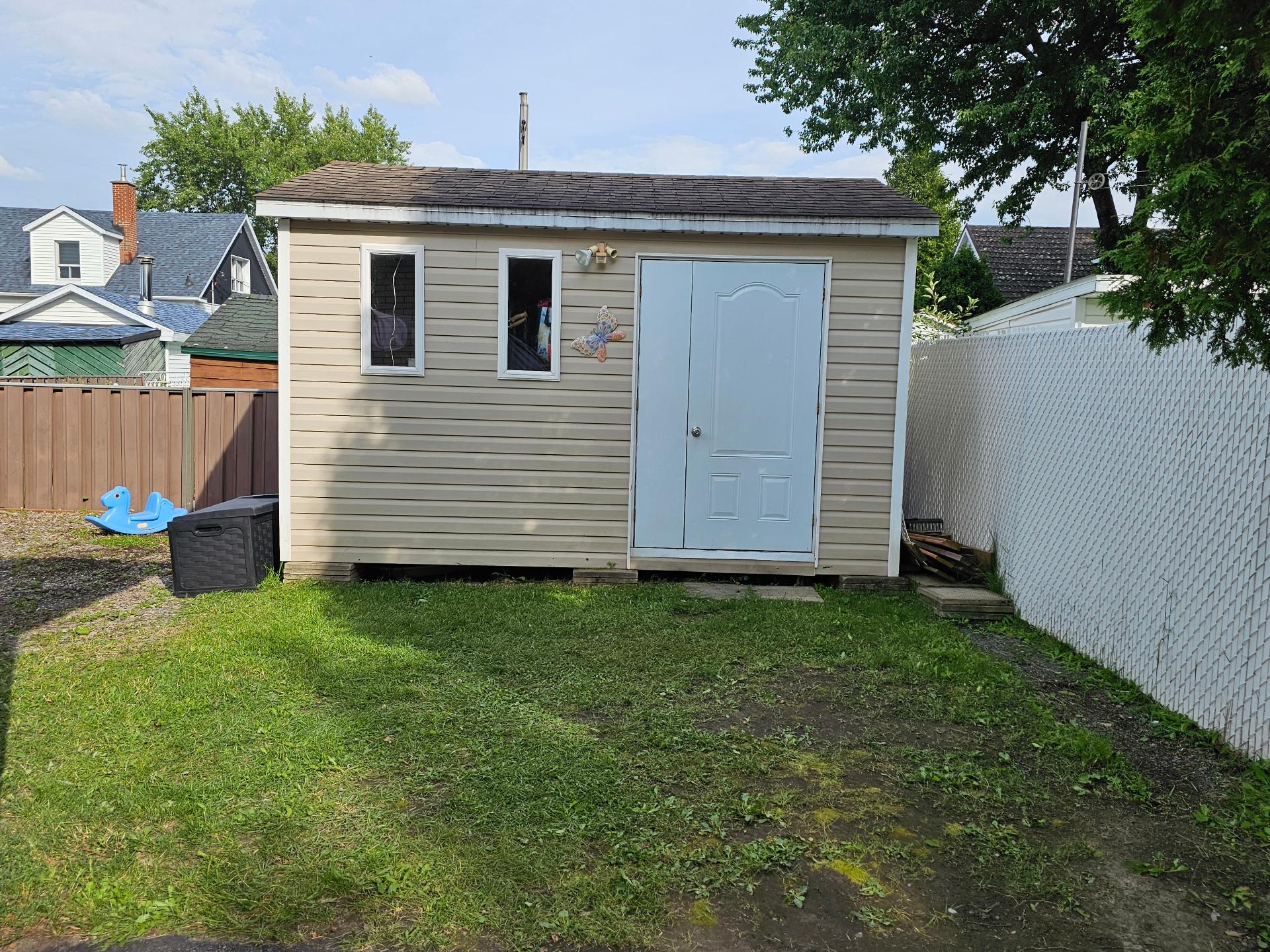 Shed