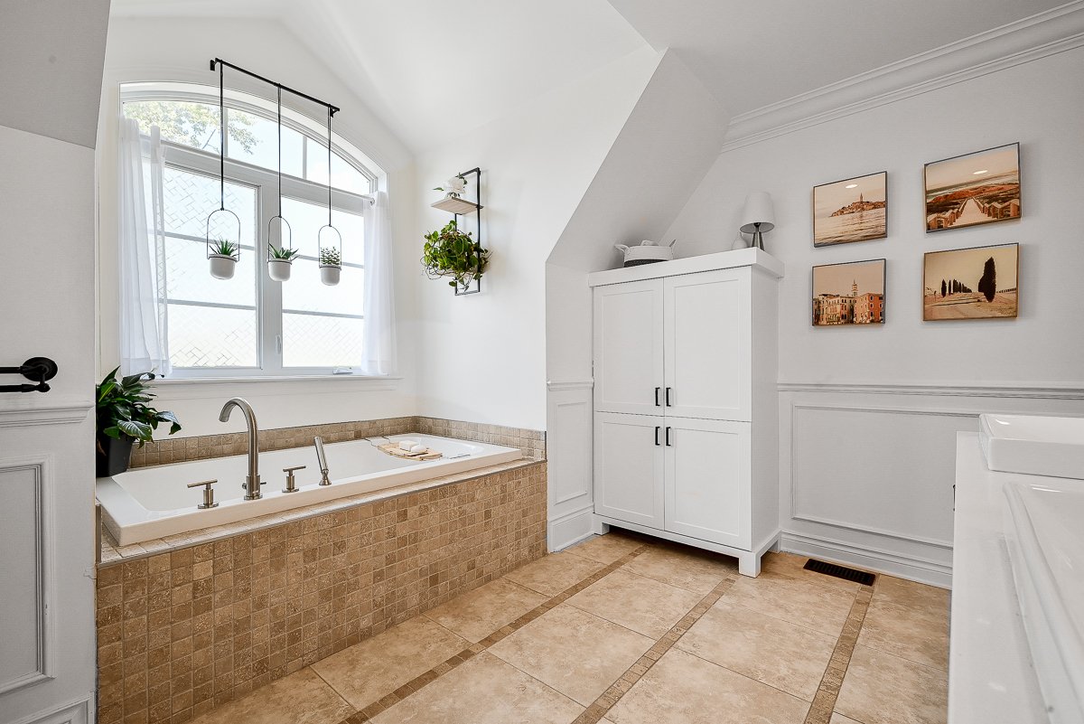 Salle de bains attenante à la CCP