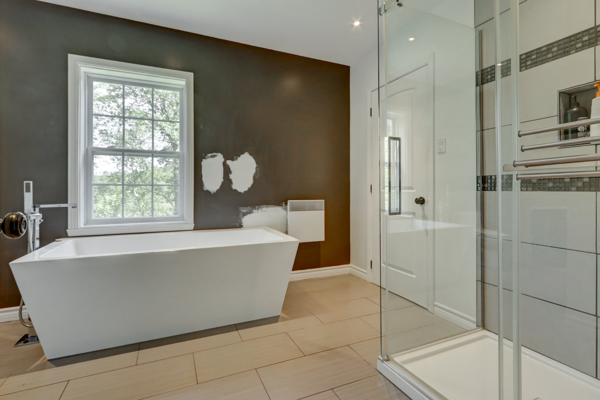 Ensuite bathroom