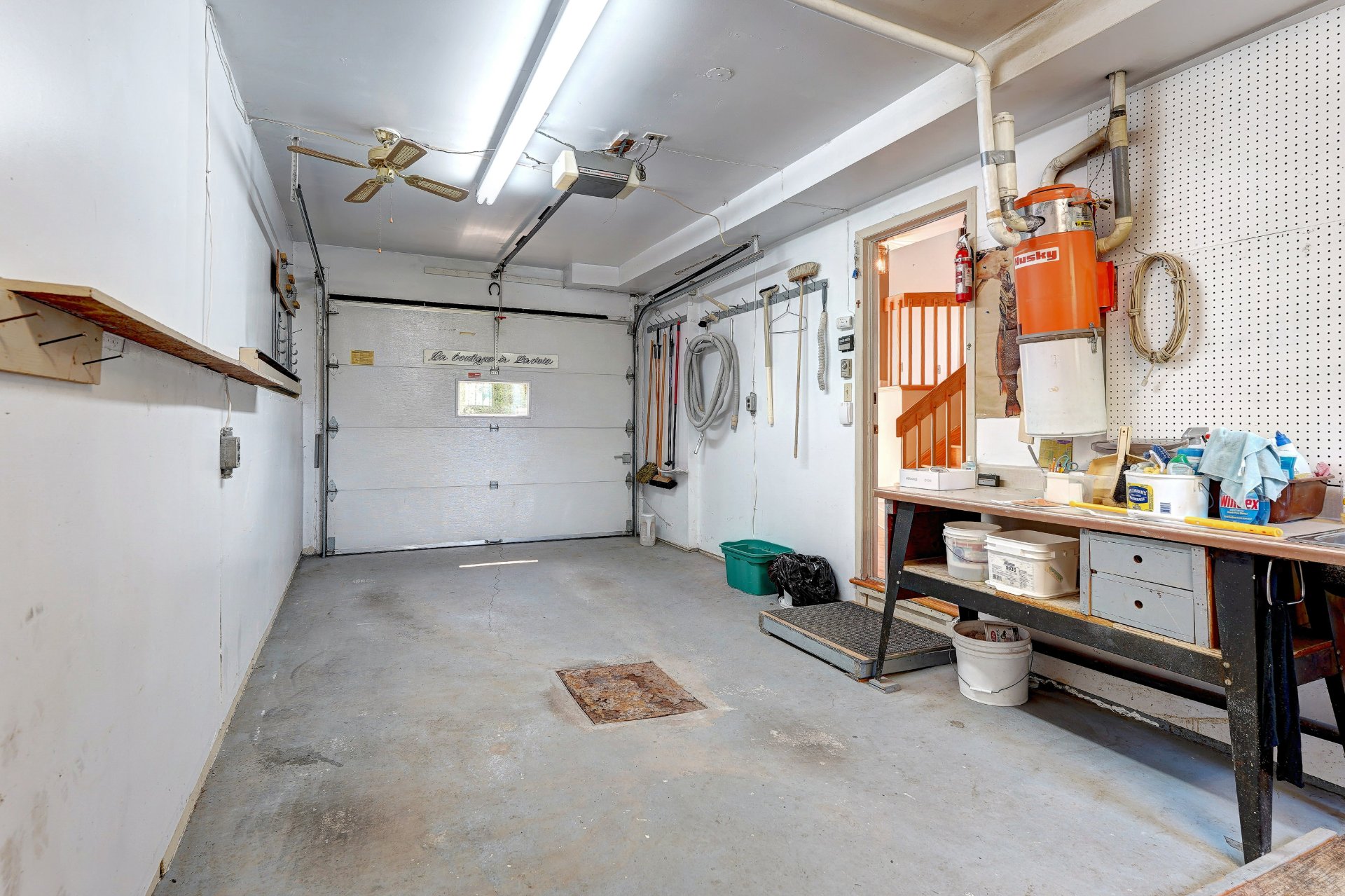 Garage