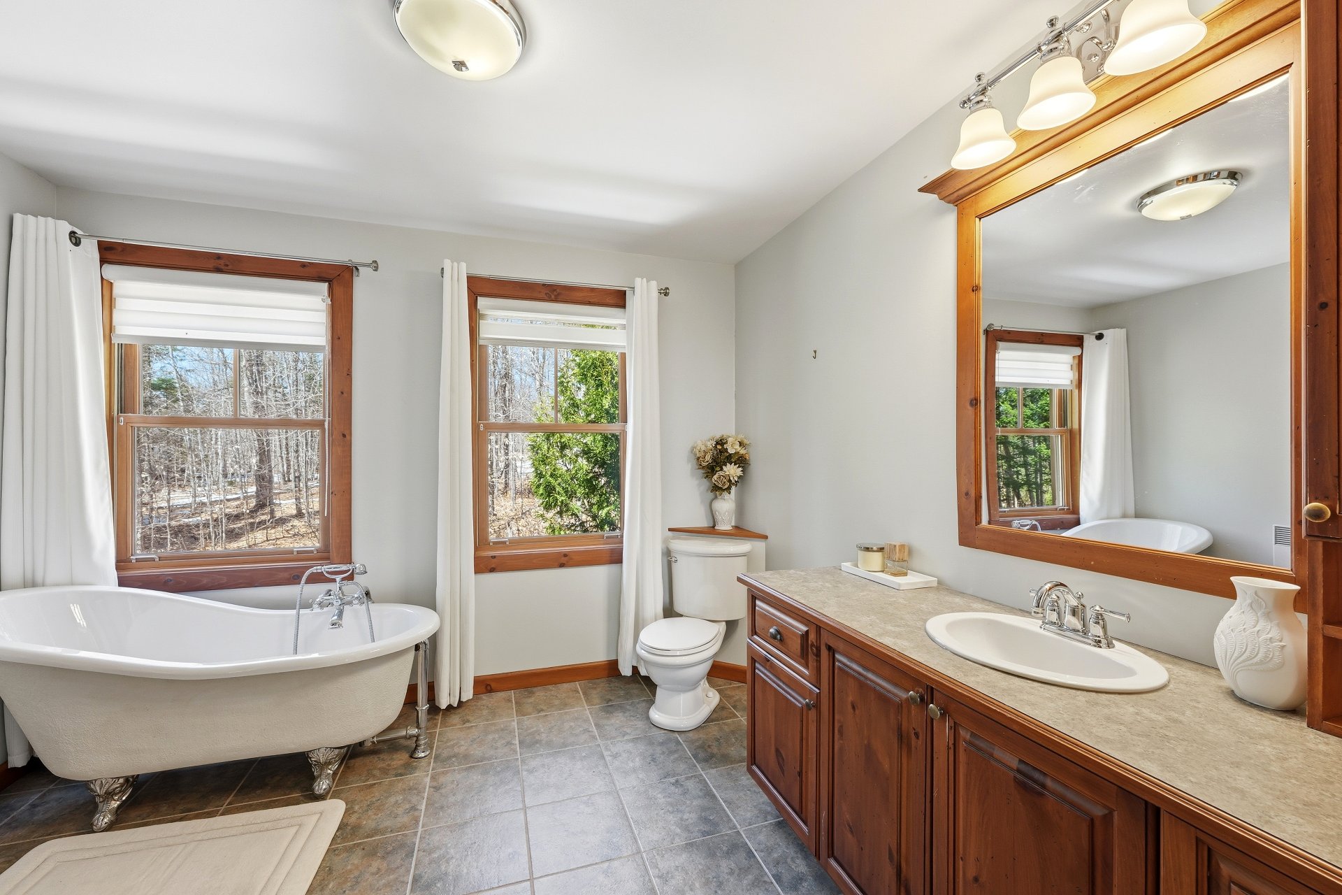 Salle de bains attenante à la CCP