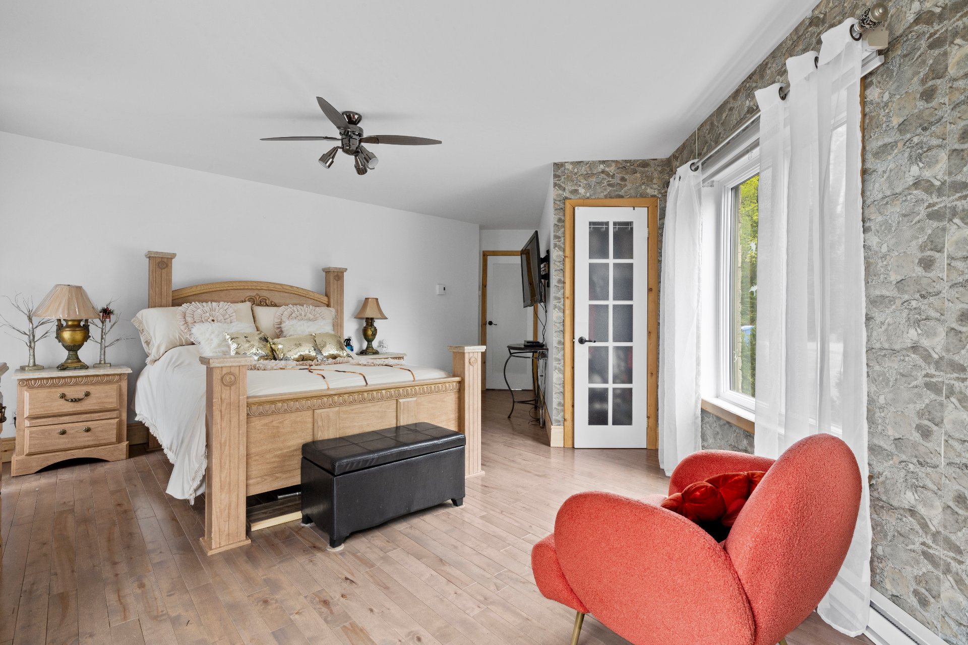Primary bedroom
