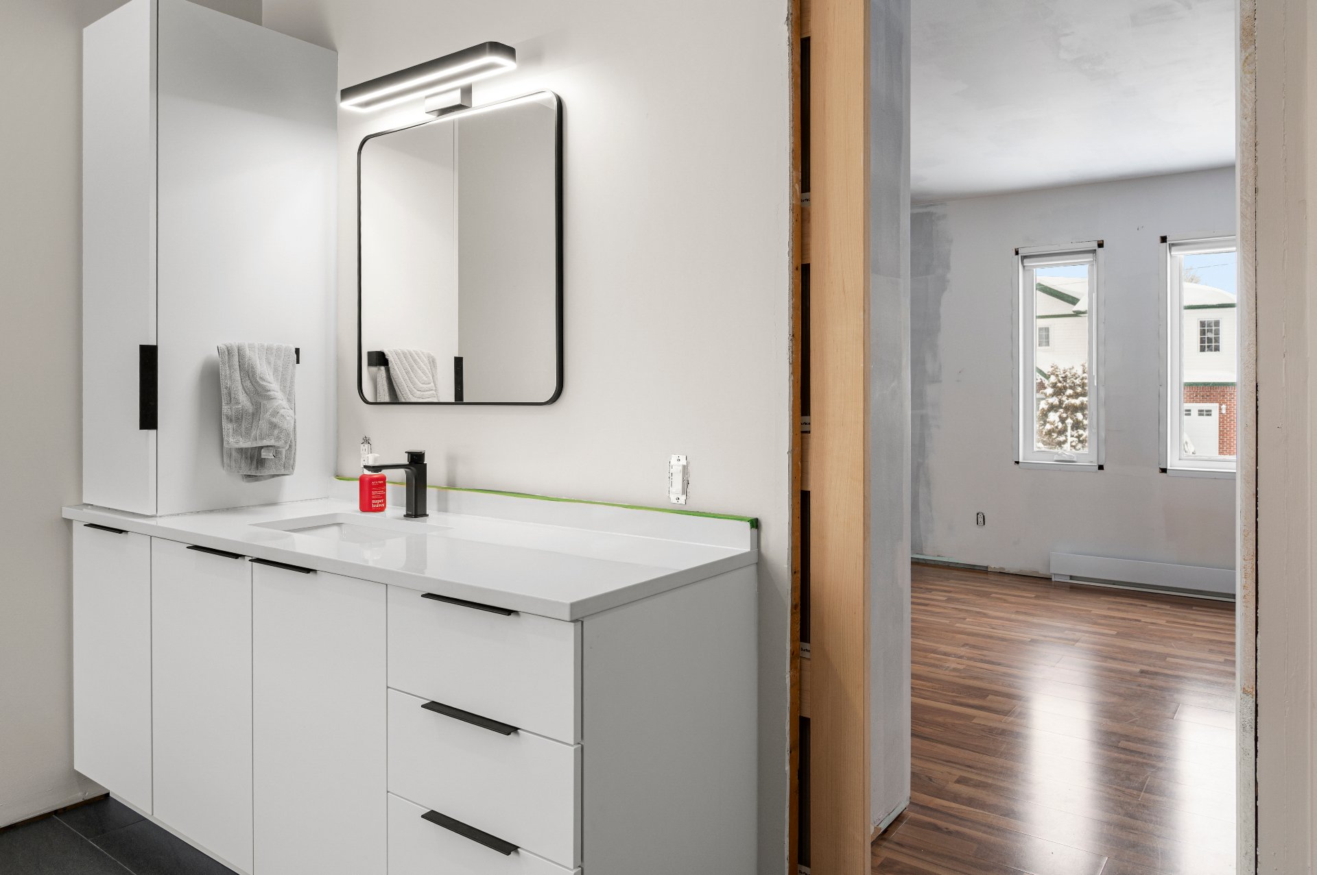 avec salle de bain attenante