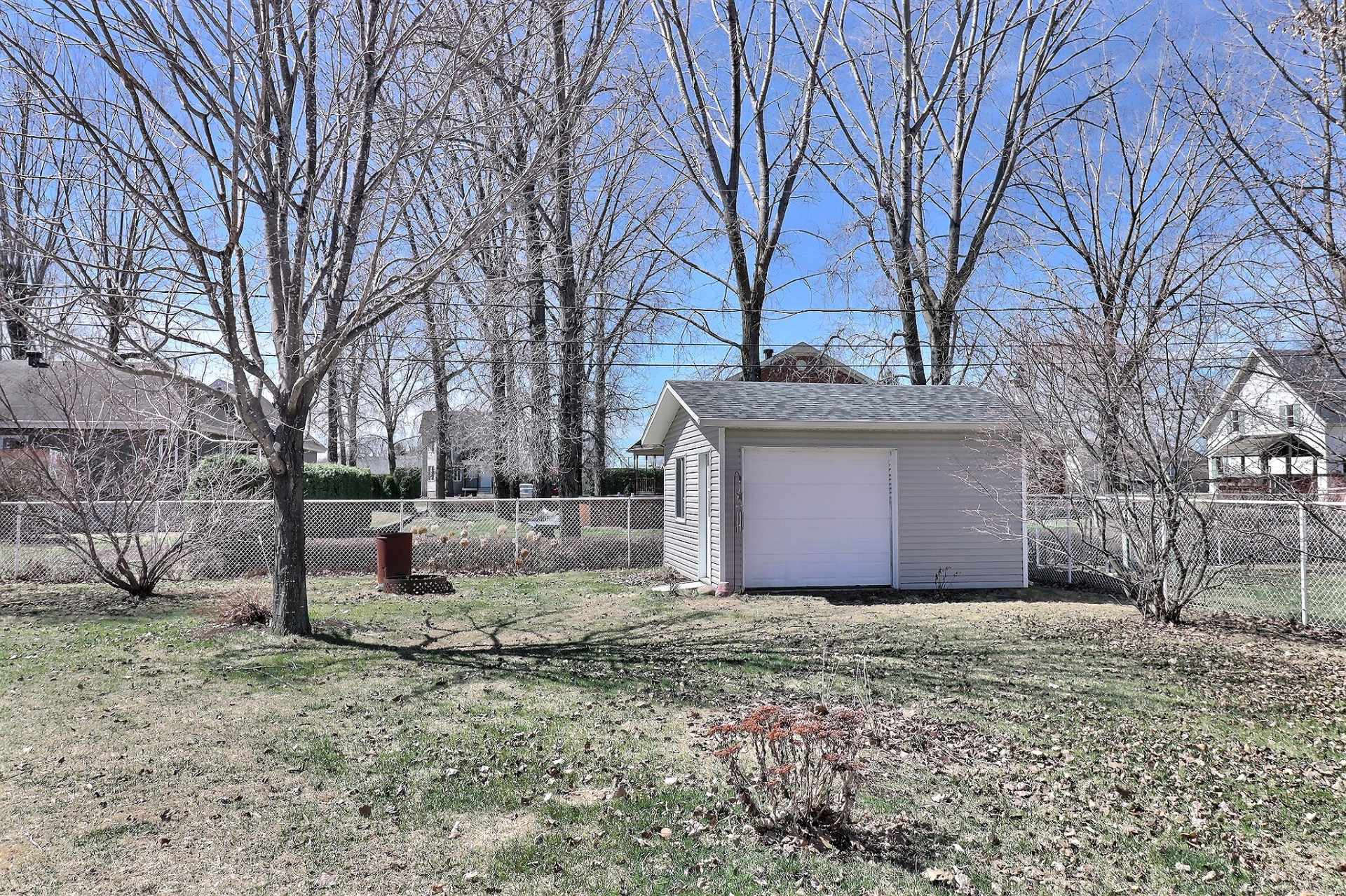 Shed