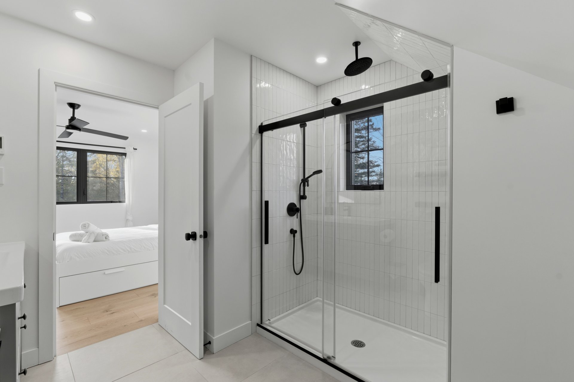 Salle de bains attenante à la CCP