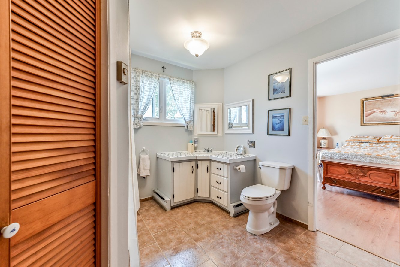 Salle de bains attenante à la CCP