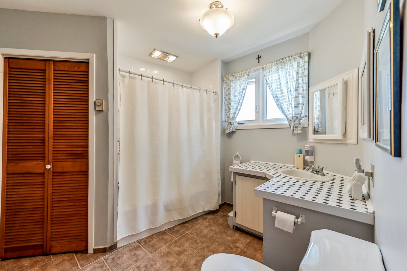 Salle de bains attenante à la CCP