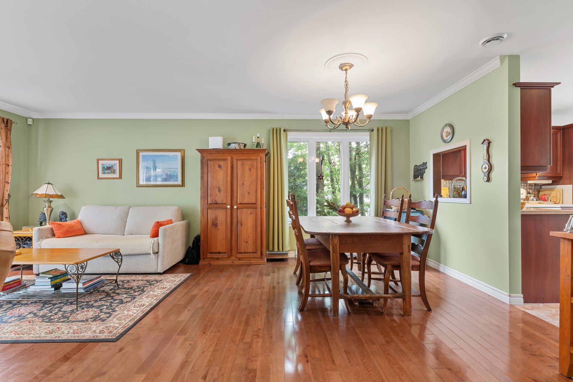 Dining room