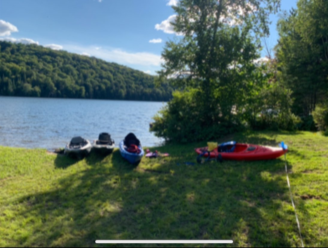 Accès au plan d'eau