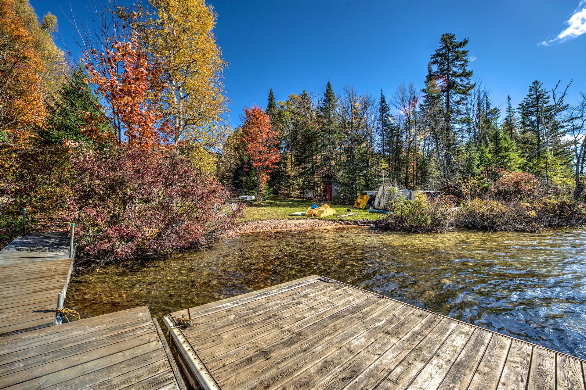 Accès au plan d'eau