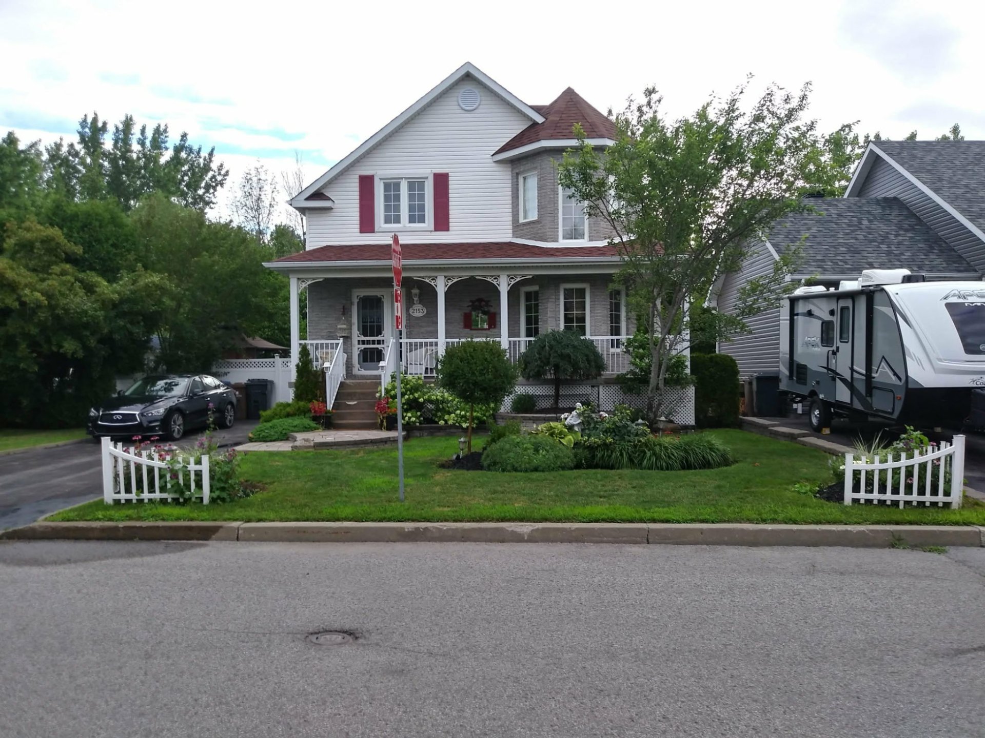 2153, Rue Florent — photo 1