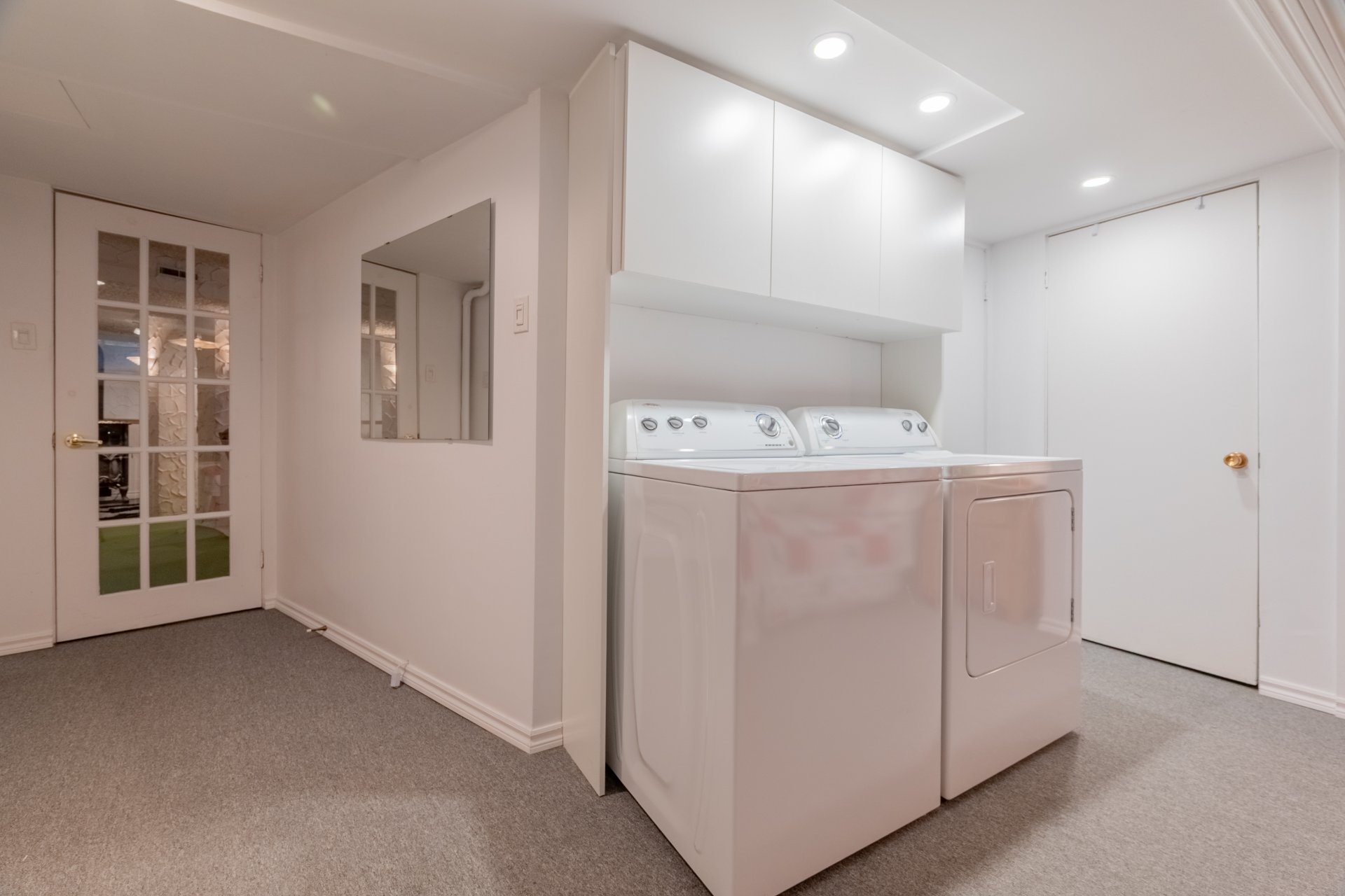 Installation laveuse-sécheuse