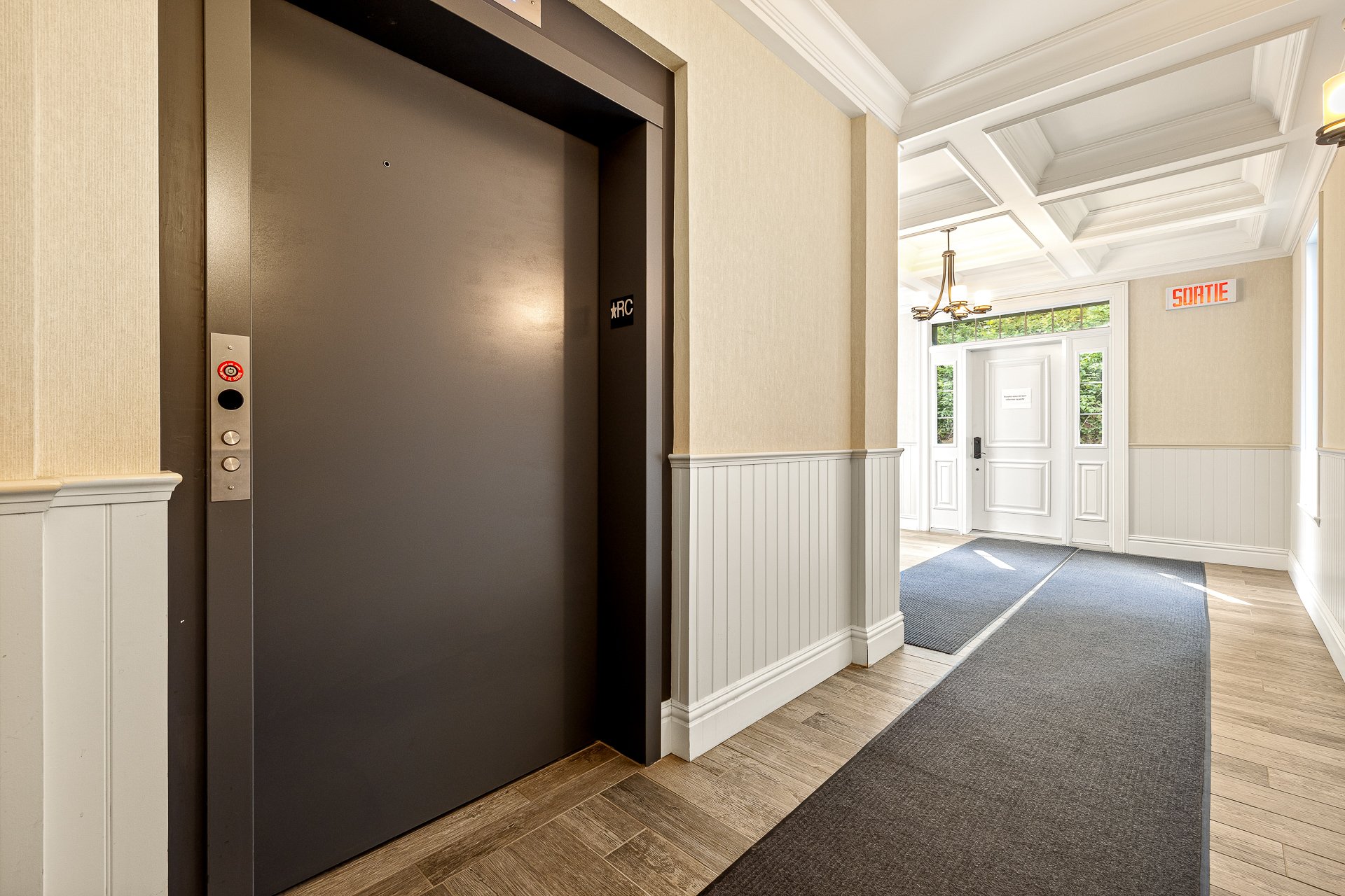 Hall d'entrée de l'immeuble