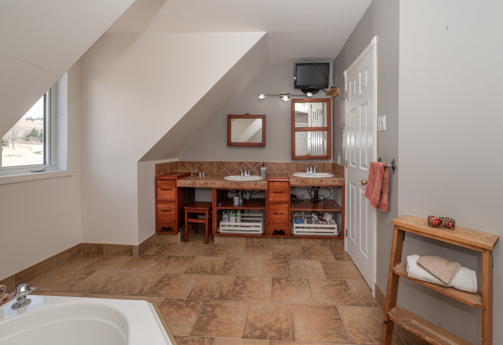 Salle de bains attenante à la CCP