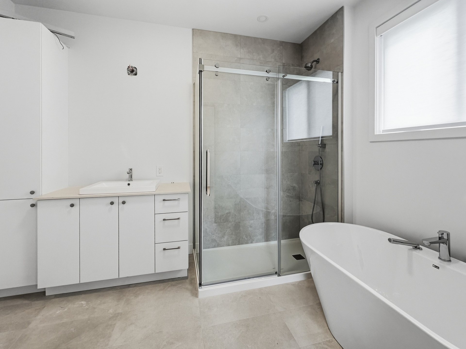Ensuite bathroom