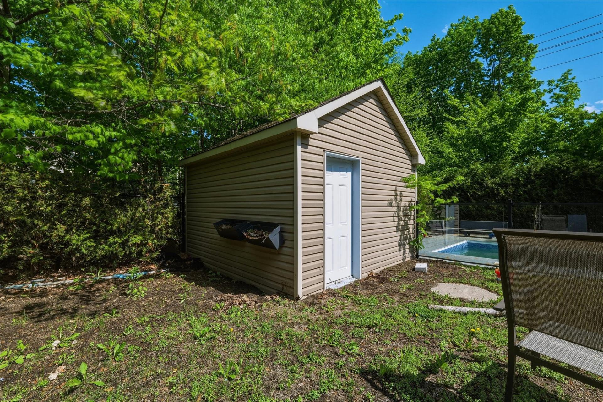 Shed