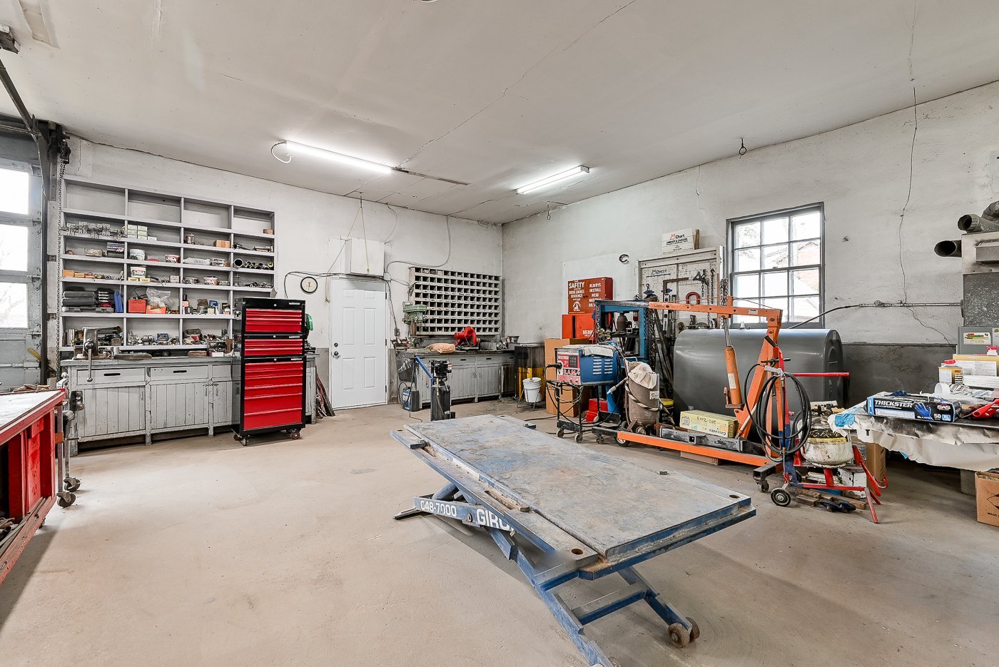 Garage