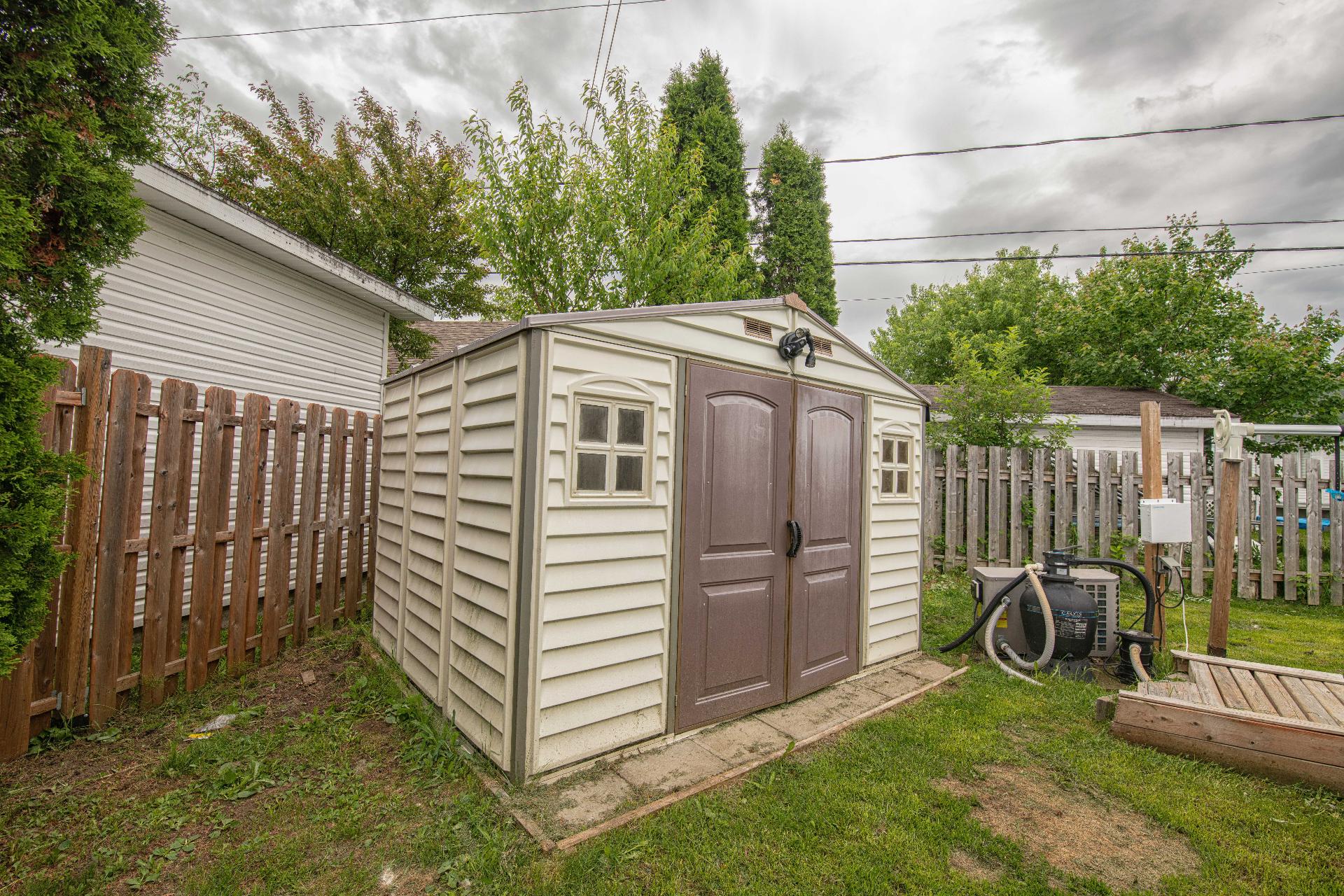 Shed