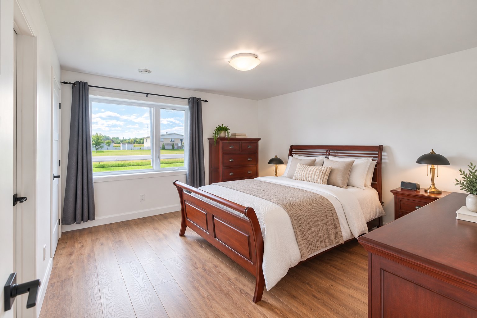Primary bedroom