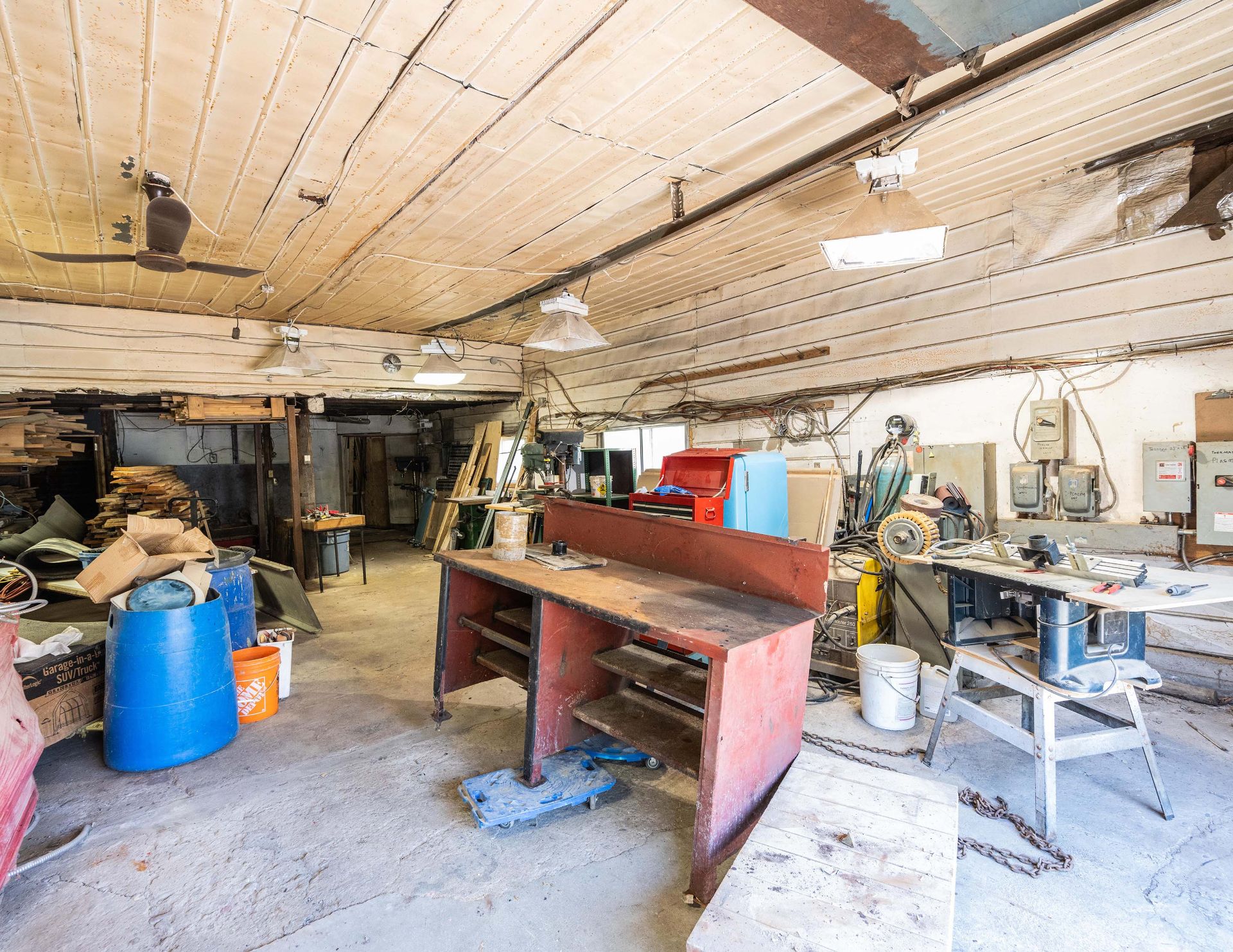 Garage