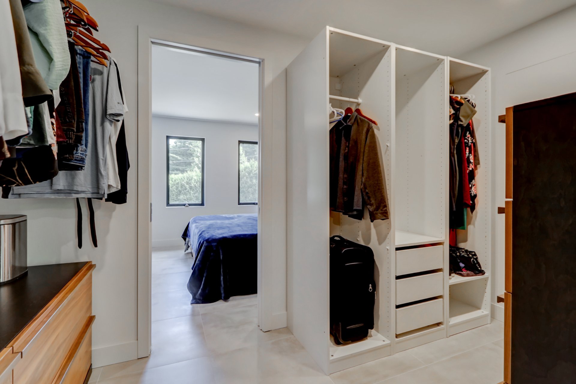 Walk-in closet