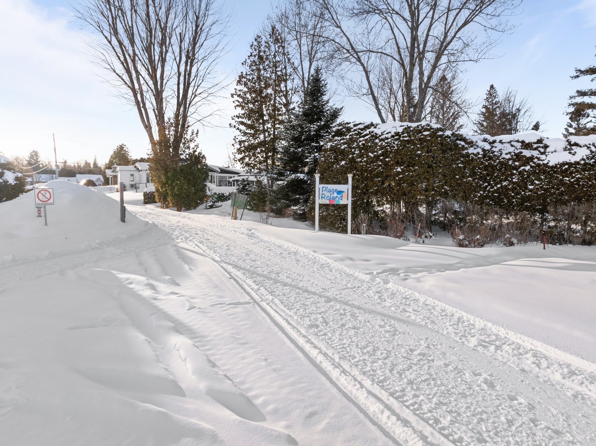 Accès au plan d'eau