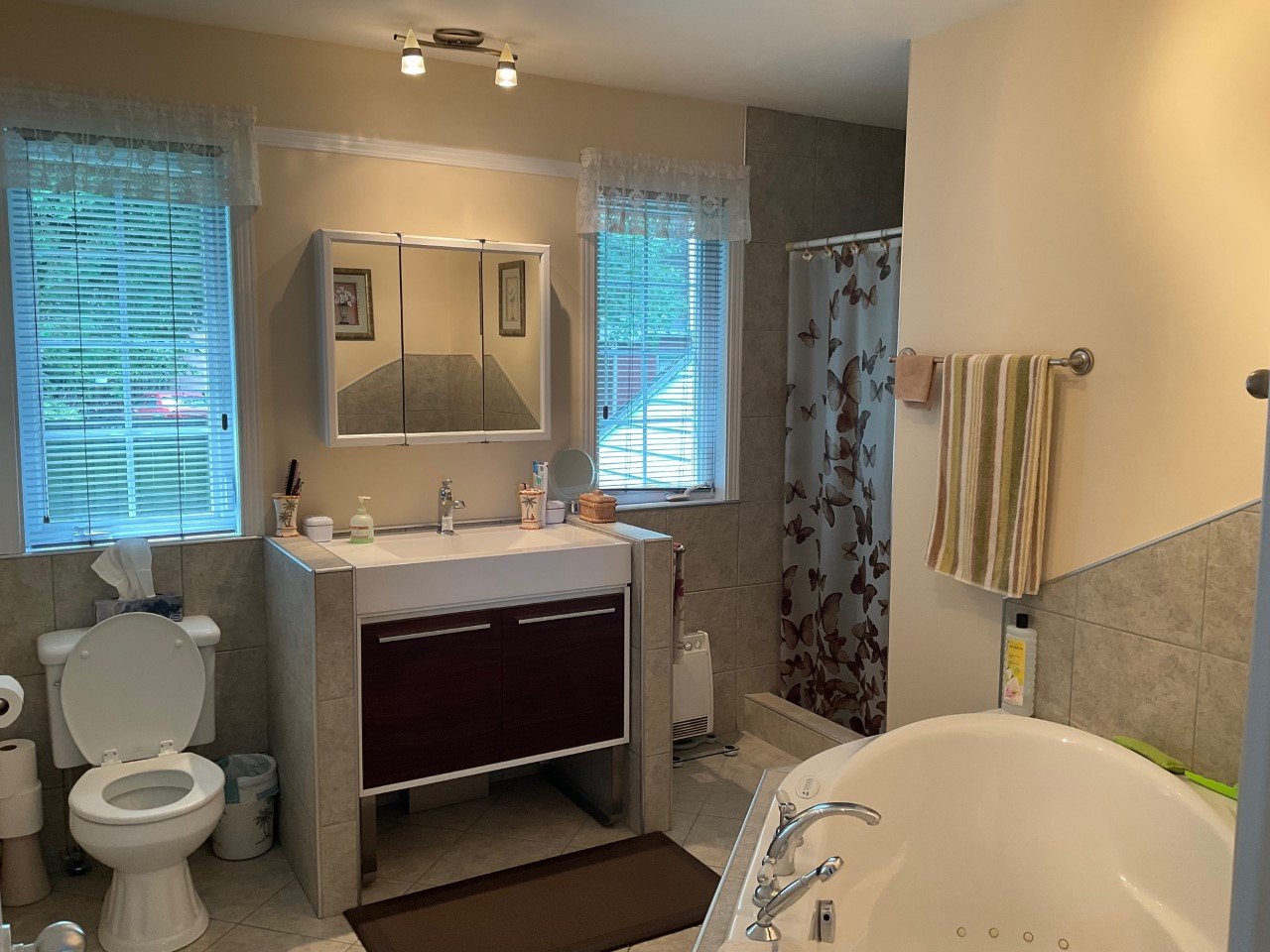 Salle de bains attenante à la CCP