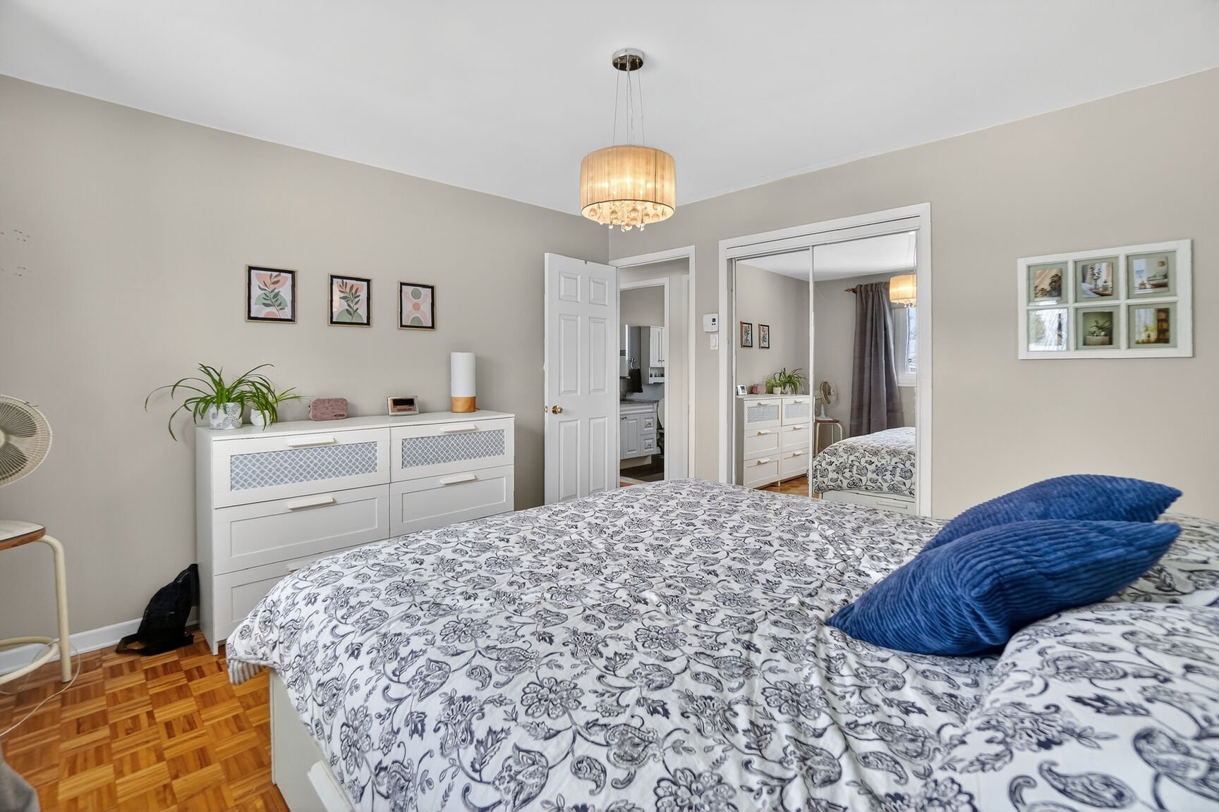 Chambre à coucher principale