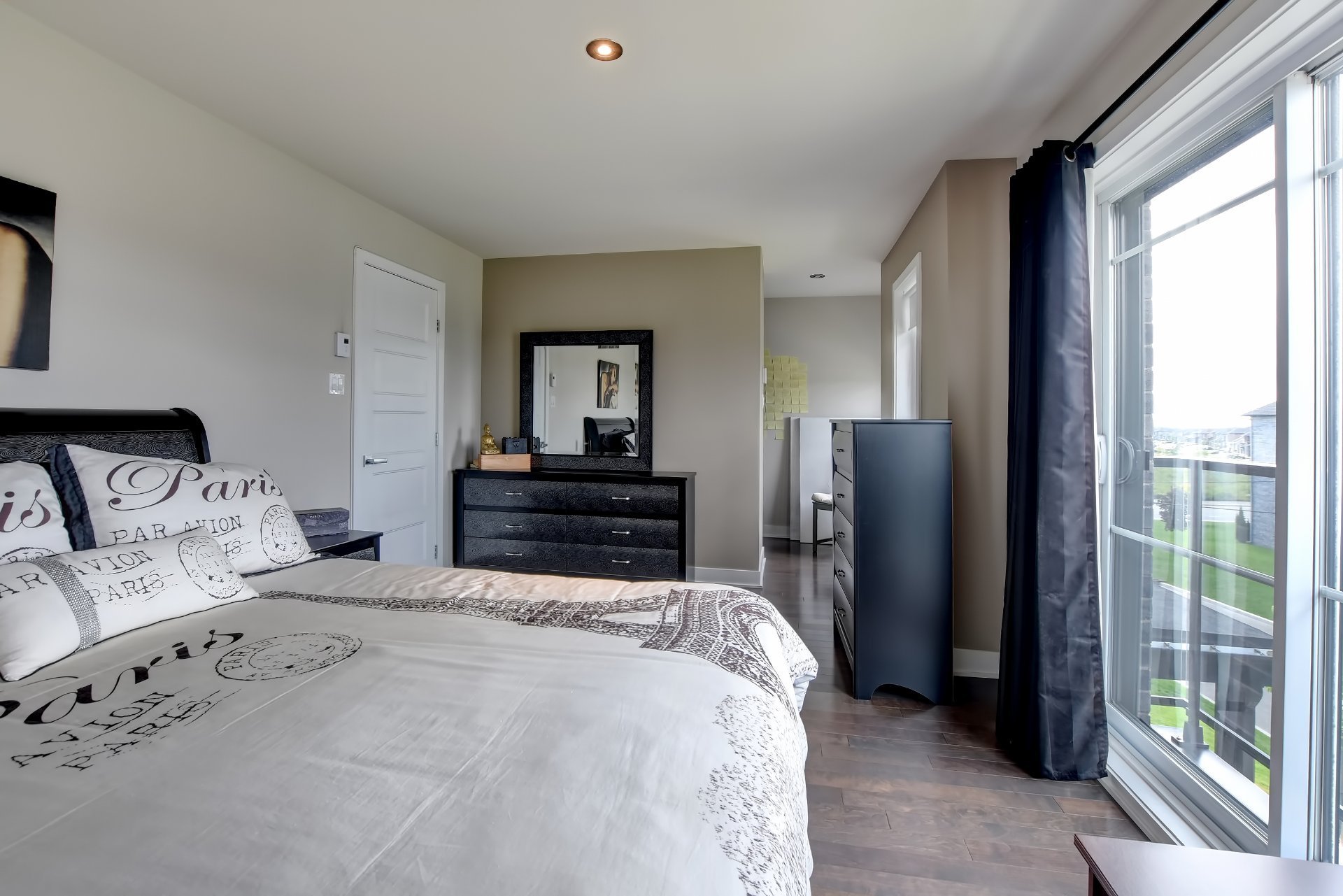 Chambre à coucher principale