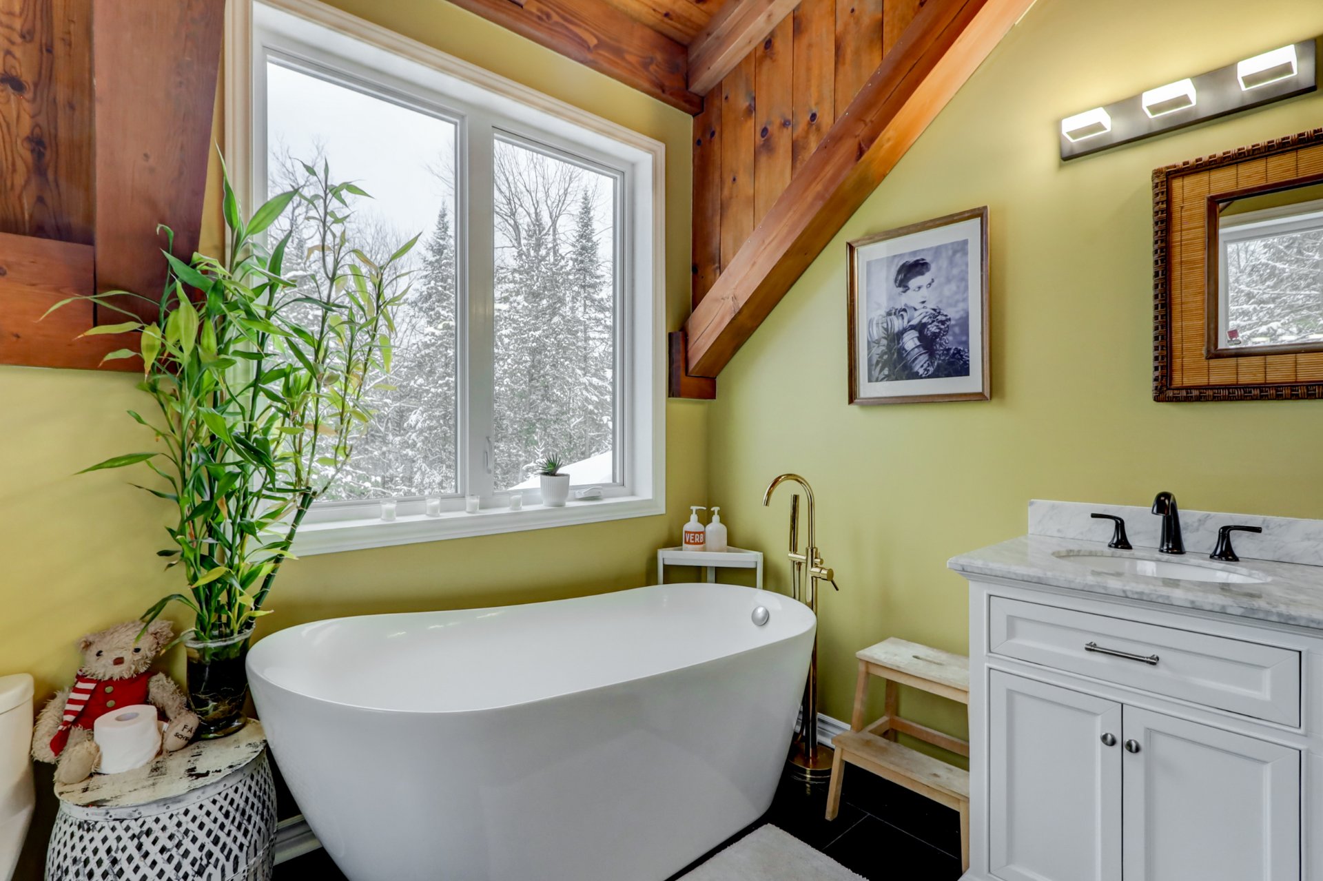 Salle de bains attenante à la CCP